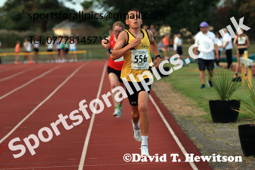 3000 metres, 2024 NEGP 6, Monkton Stadium,  Wednesday, August 14th.  Photo: David T. Hewitson/Sports for All Pics